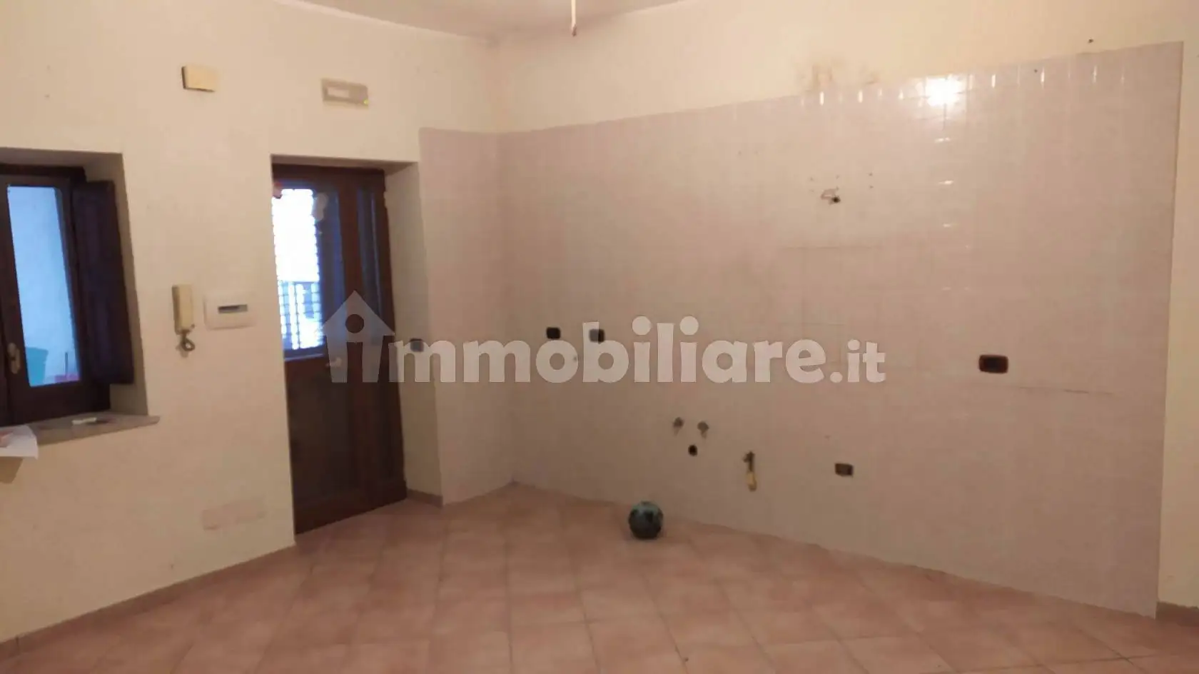 Casa indipendente in vendita a Bellona