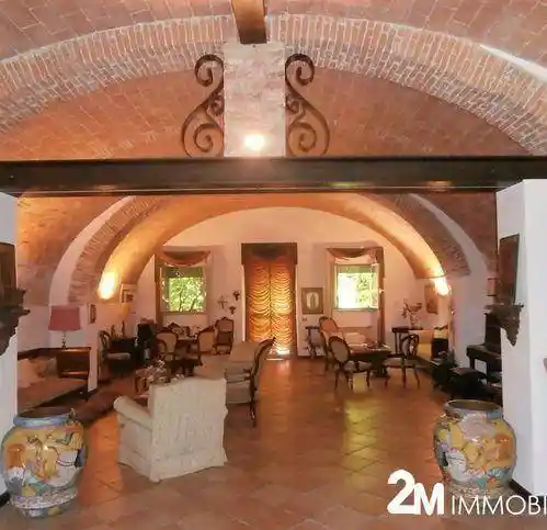 Rustico - Casale in vendita a San Giuliano Terme