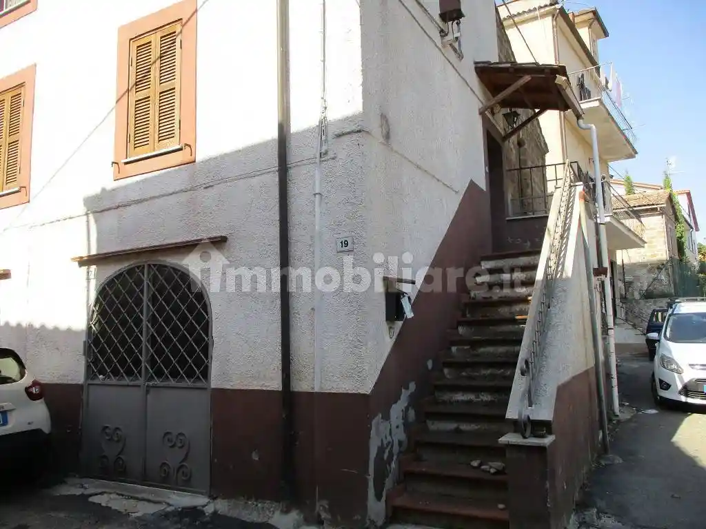 Appartamento in vendita a Vasanello