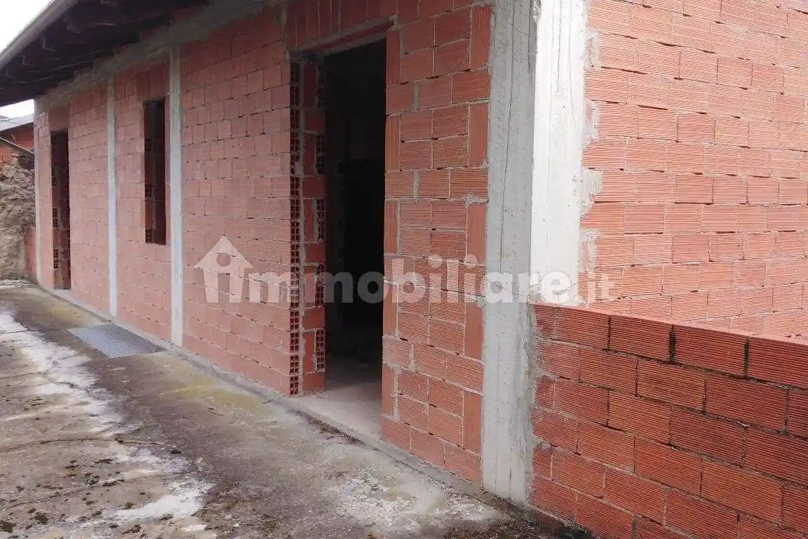 Casa indipendente in vendita a Curino