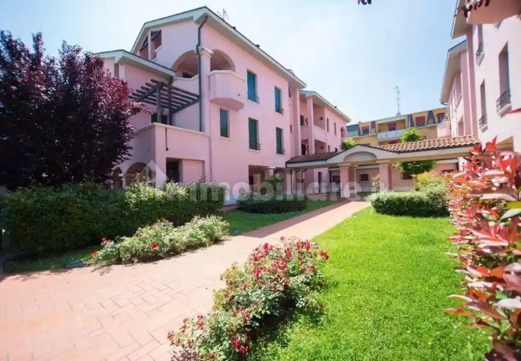 Appartamento in vendita a Rolo