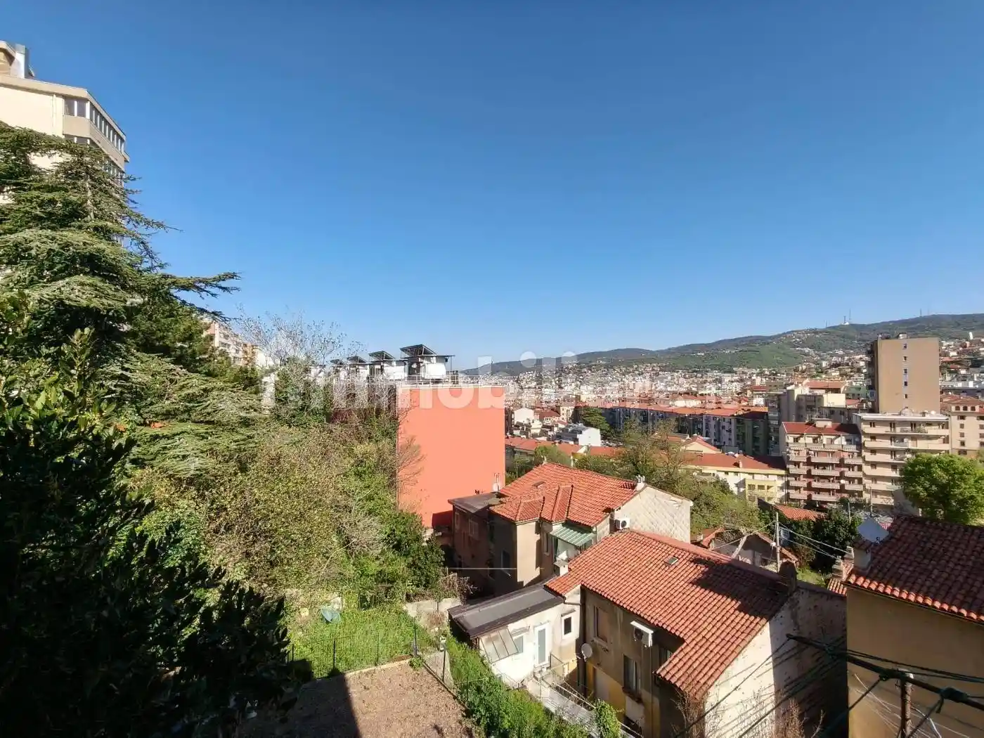 Appartamento in vendita a Trieste