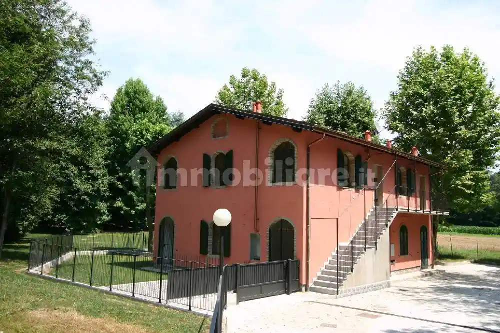 Appartamento in affitto a Albavilla