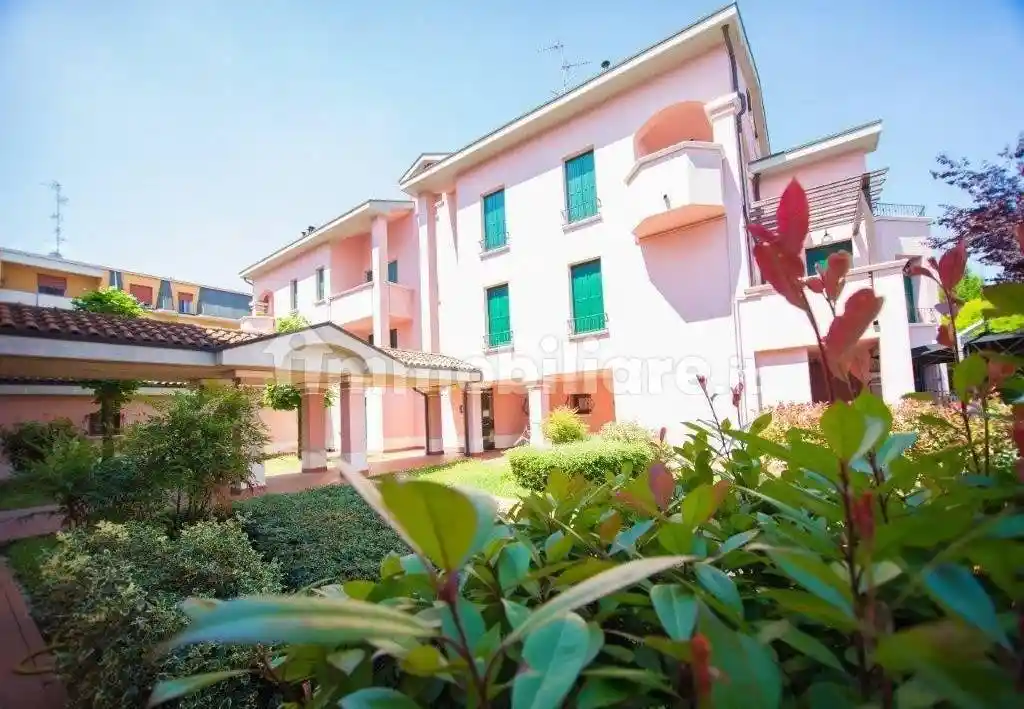 Appartamento in vendita a Rolo