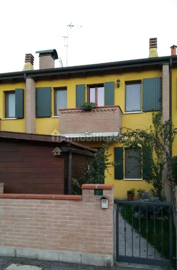 Villa in affitto a Ferrara