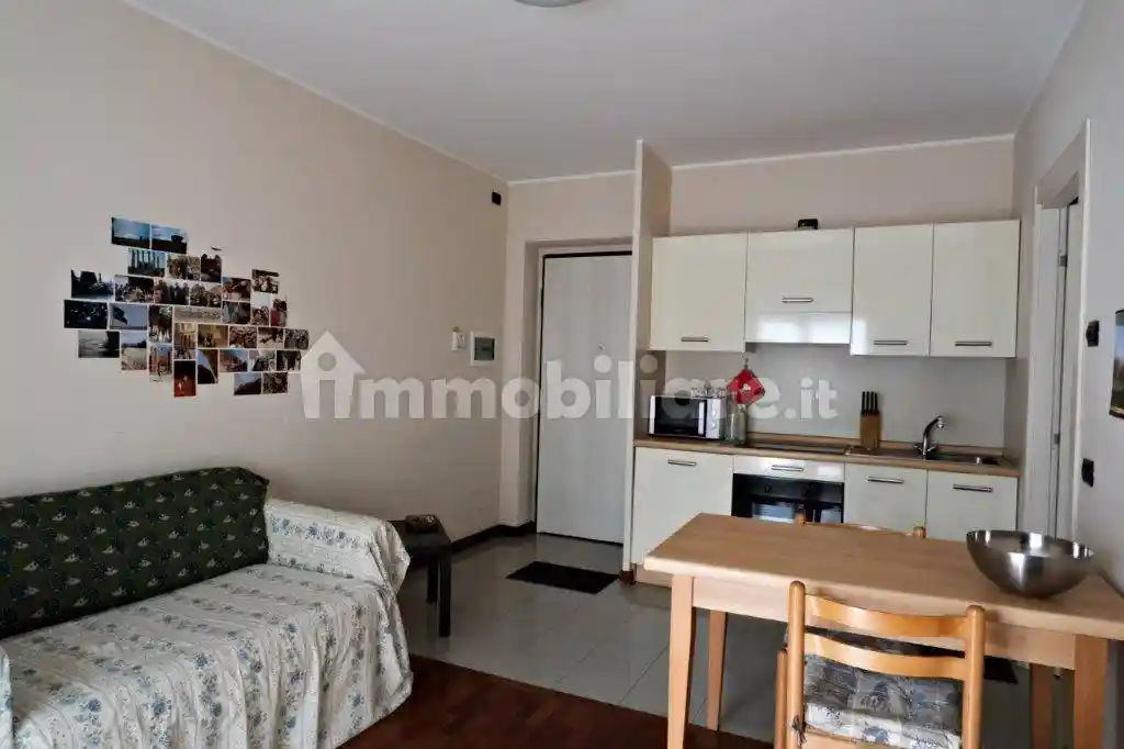 Appartamento in affitto a Alba