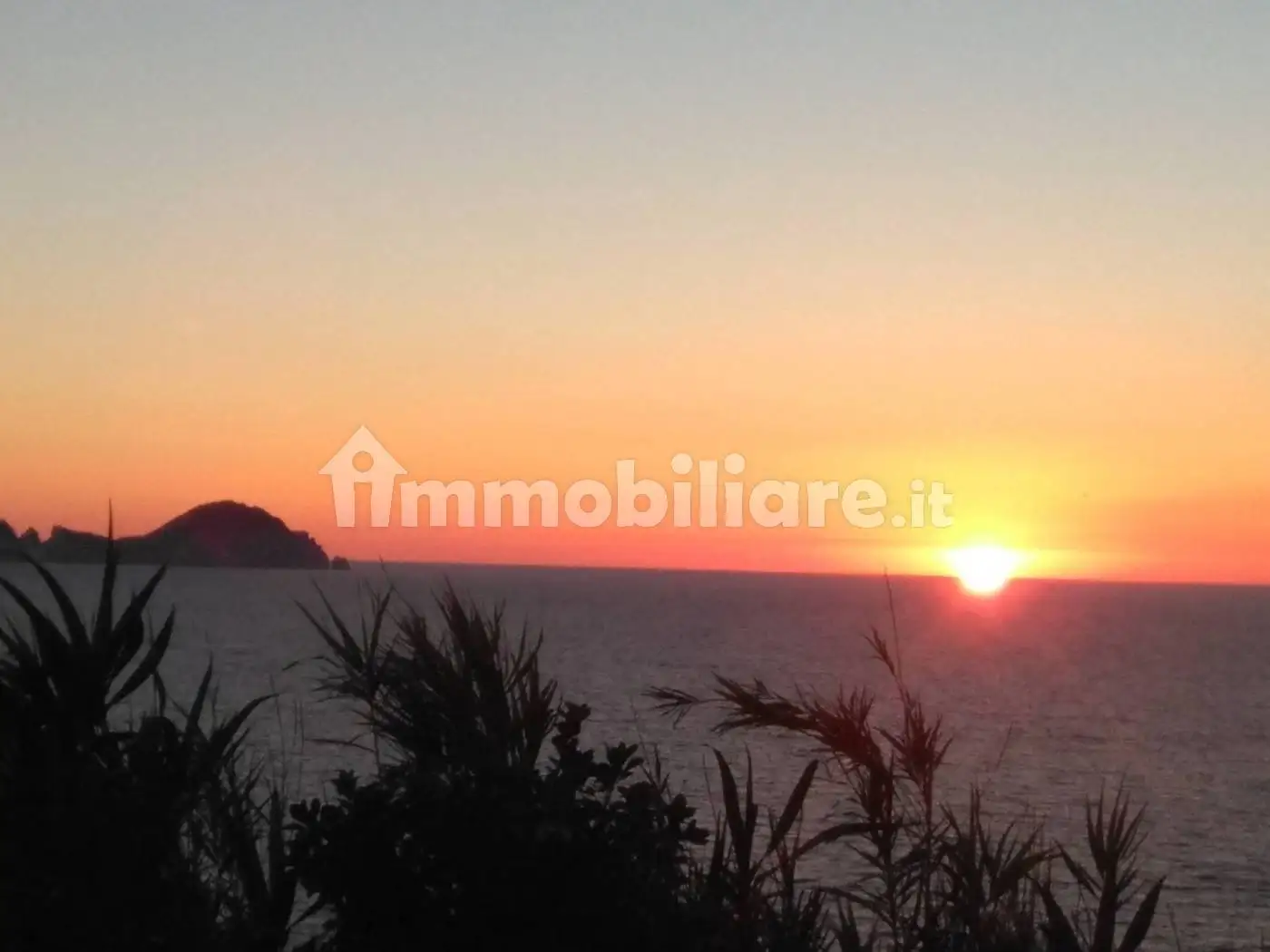 Palazzo - Edificio in affitto a Ponza
