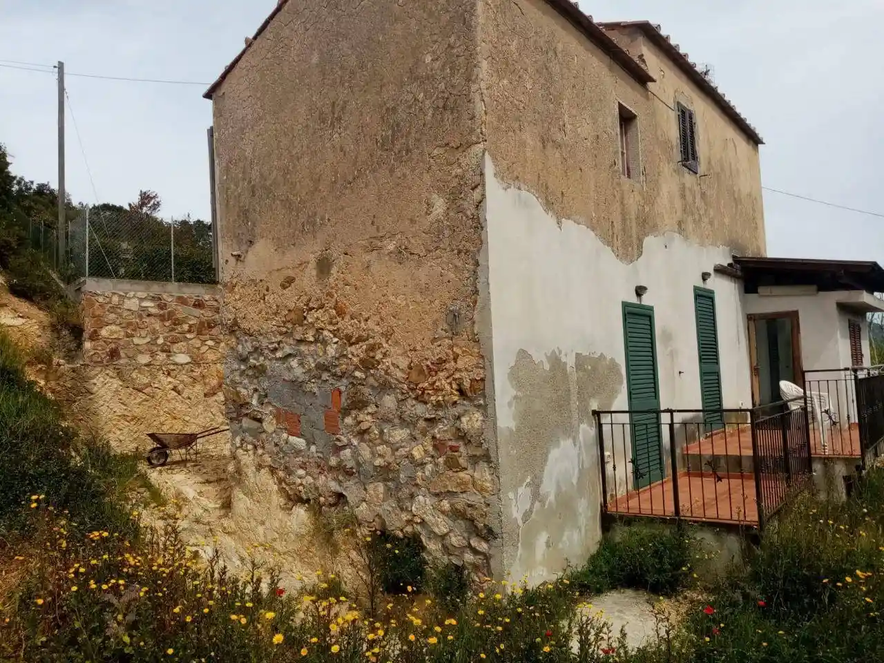 Casa indipendente in vendita a Portoferraio