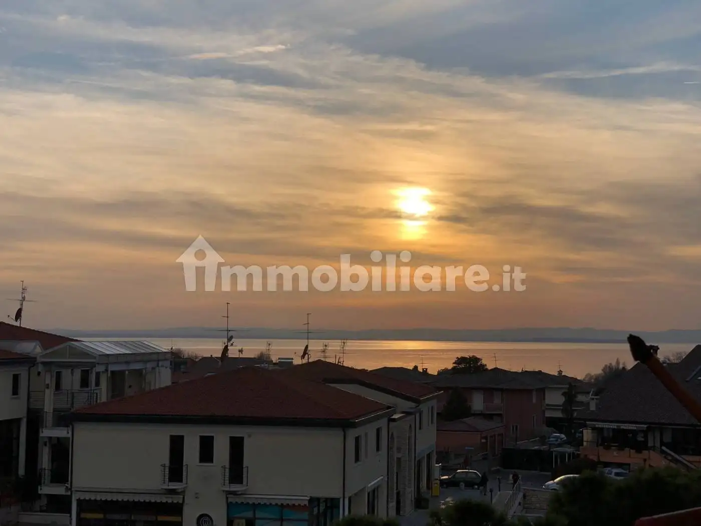 Appartamento in affitto a Lazise