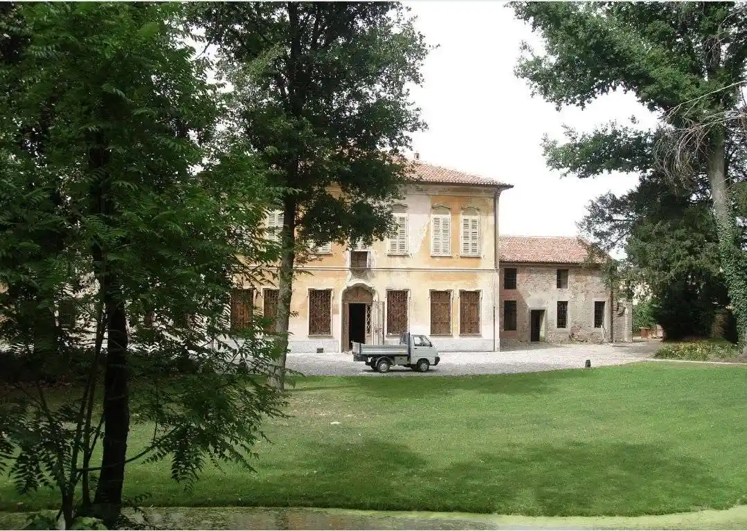 Casa indipendente in vendita a Cremona