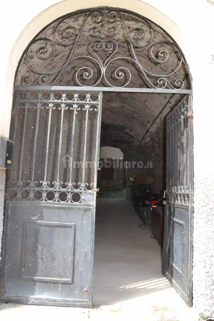 Appartamento in vendita a Tolfa