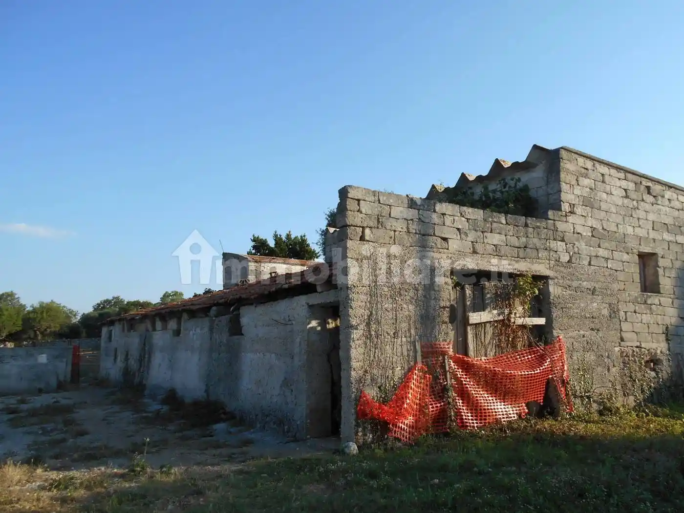 Rustico - Casale in vendita a Noci