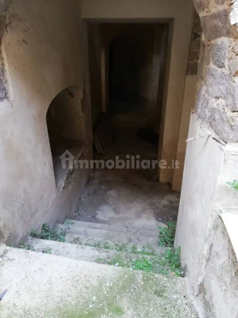 Palazzo - Edificio in vendita a Teano