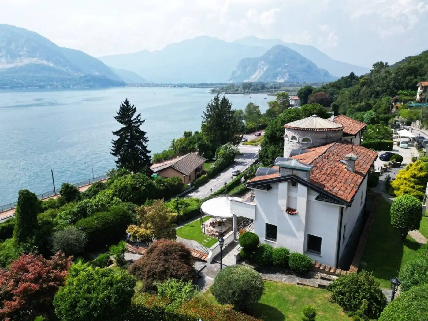 Villa in vendita a Verbania