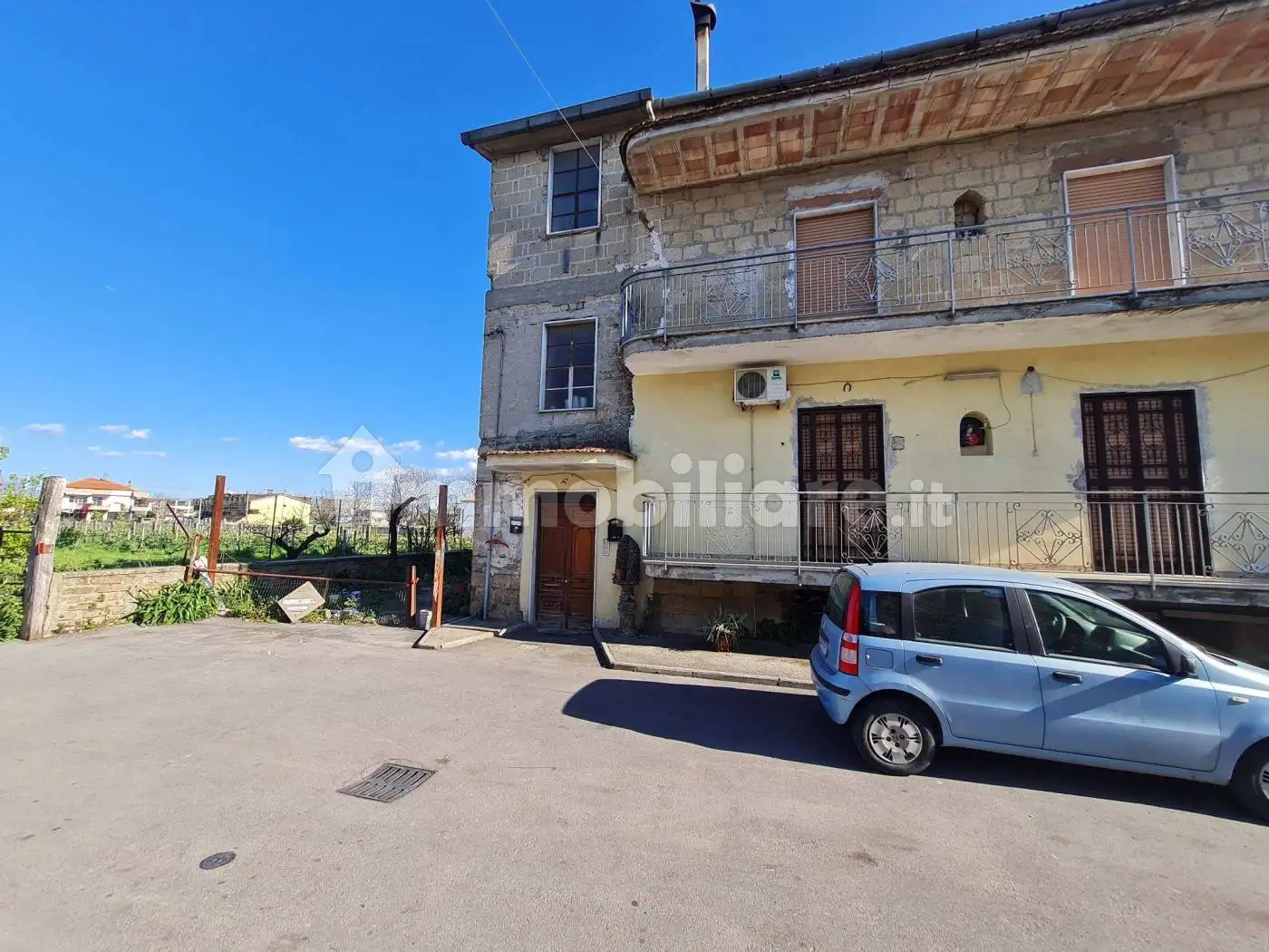 Palazzo - Edificio in vendita a Acerra