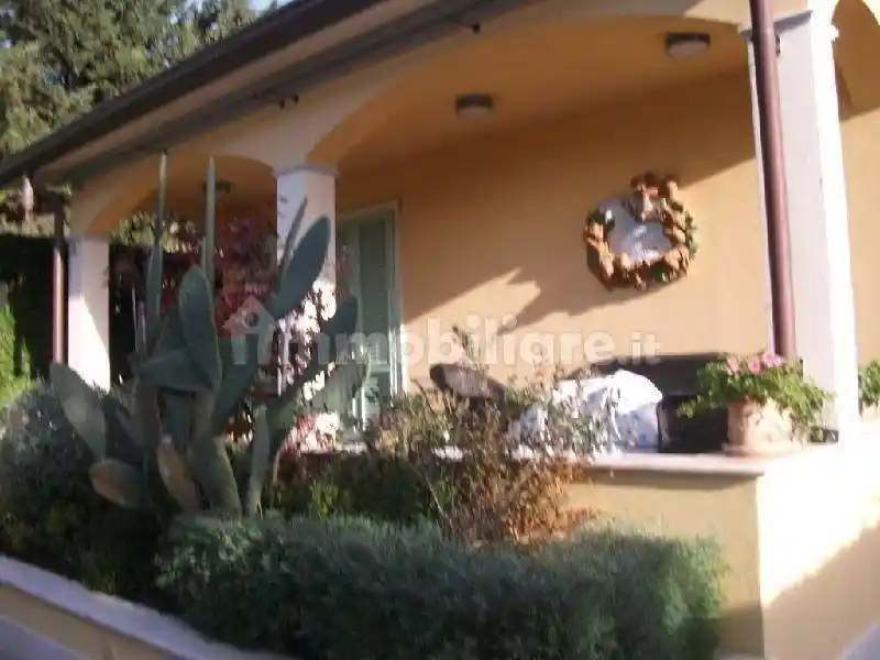 Villa in vendita a Forte dei Marmi