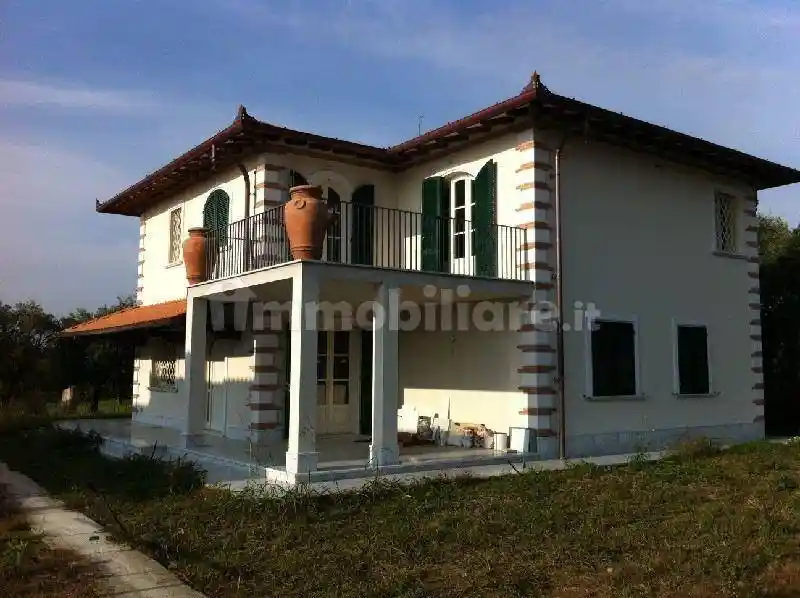 Villa in vendita a Pietrasanta
