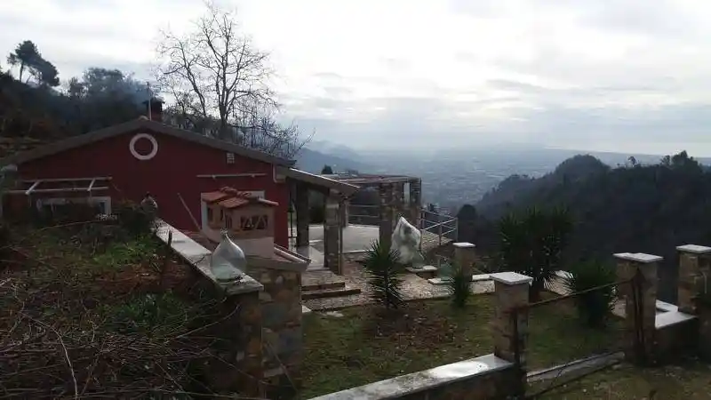 Villa in vendita a Pietrasanta