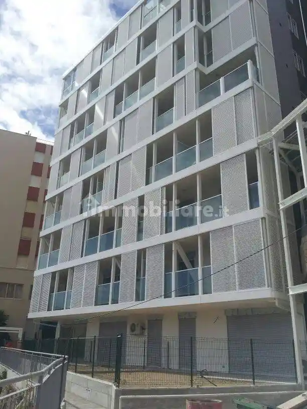 Appartamento in vendita a Finale Ligure