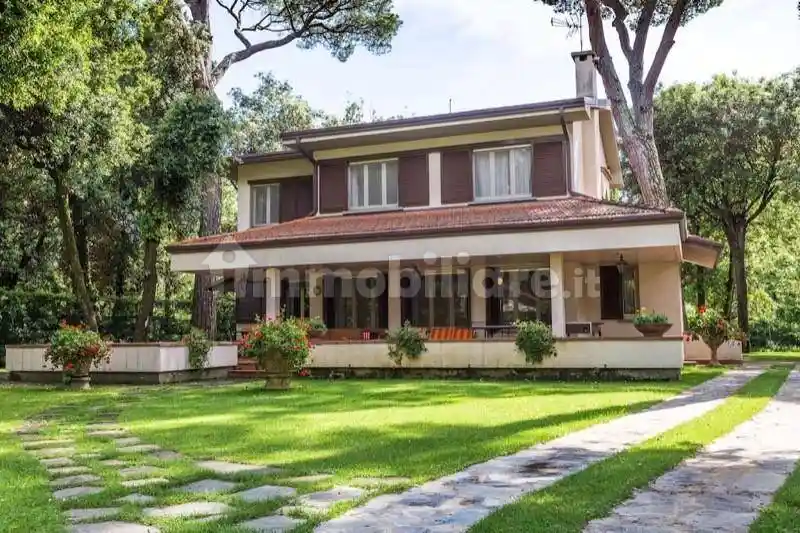 Villa in affitto a Forte dei Marmi