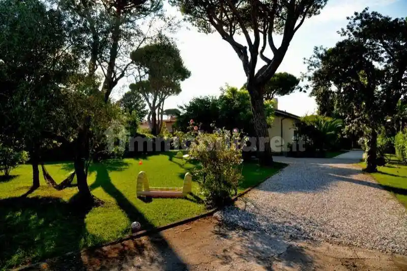 Villa in affitto a Forte dei Marmi