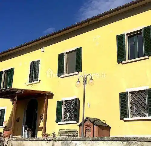 Villa in vendita a Pistoia