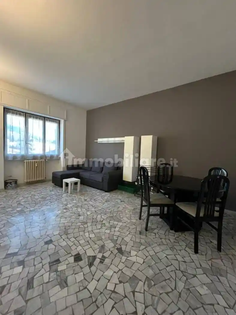 Bilocale piazza Camillo Benso di Cavour 1, Intra, Verbania - foto 5