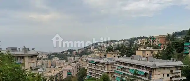 Appartamento in vendita a Genova