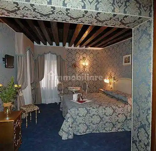 Palazzo - Edificio in vendita a Venezia