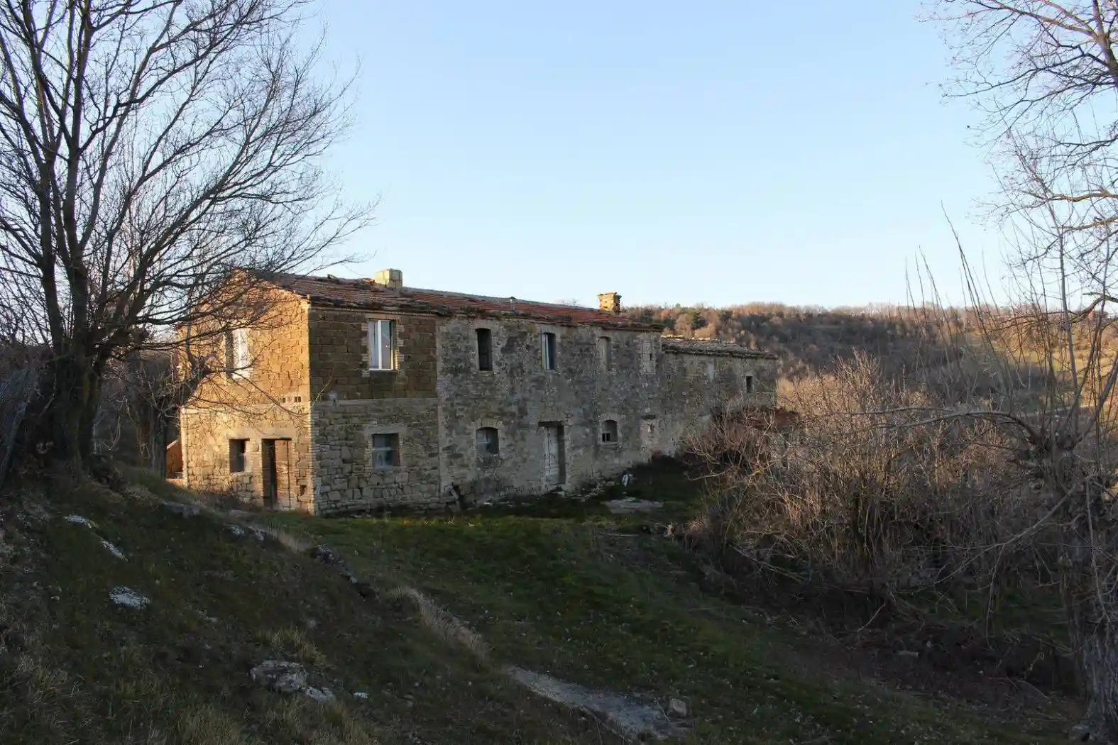 Rustico - Casale in vendita a Valfabbrica