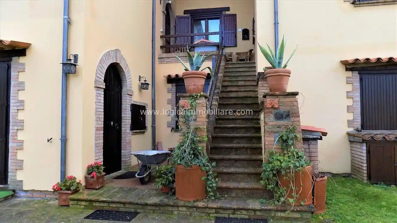 Appartamento in vendita a Ficulle