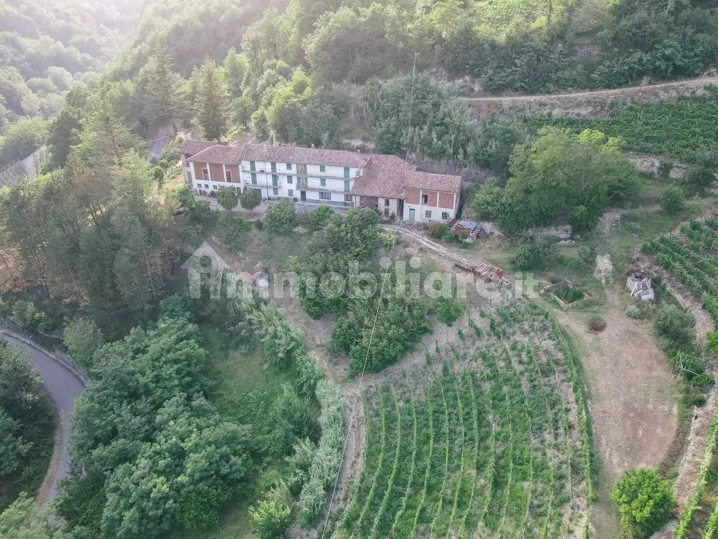 Rustico - Casale in vendita a Cossano Belbo