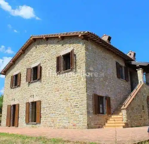 Rustico - Casale in vendita a Gubbio
