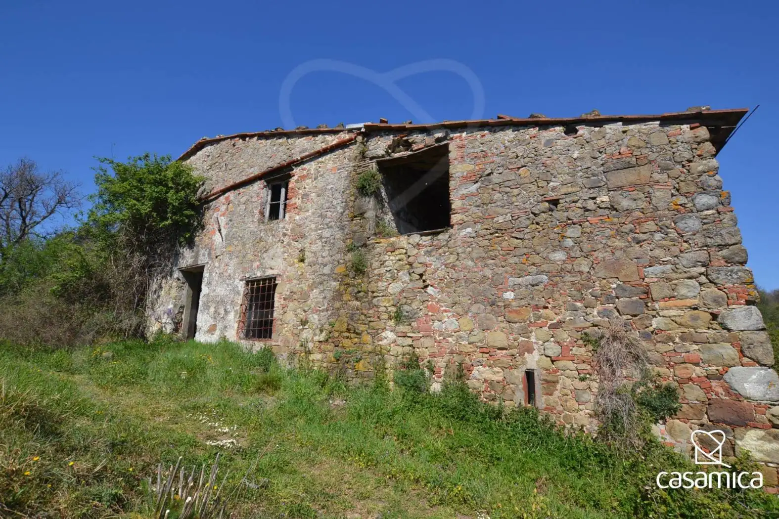 Rustico - Casale in vendita a Lucca