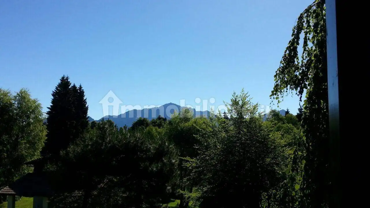 Quadrilocale via Valleggio 12, Centro, Castelmarte - foto 2