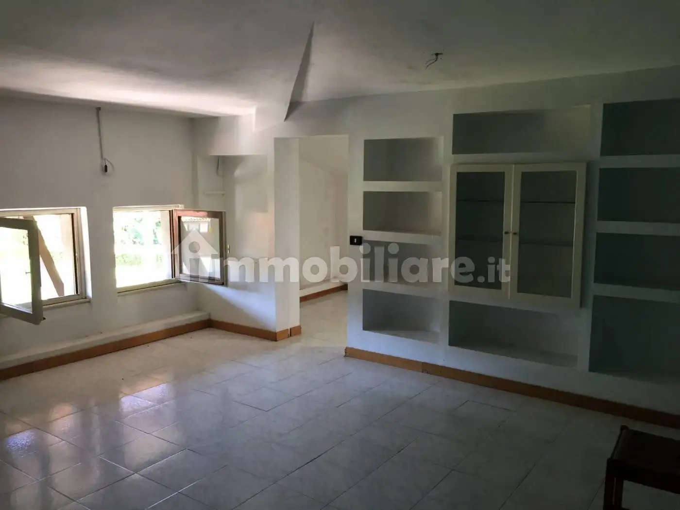 Quadrilocale via Valleggio 12, Centro, Castelmarte - foto 4