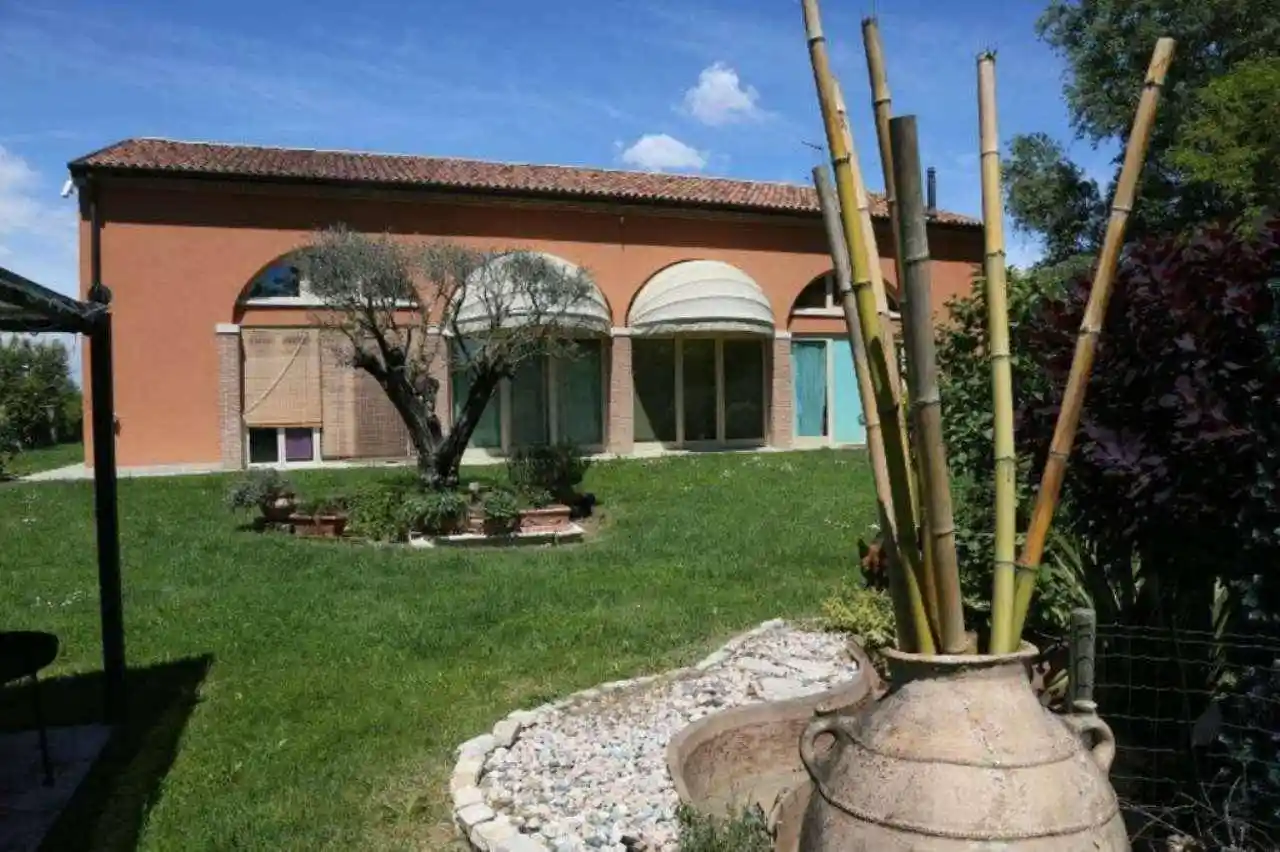 Rustico - Casale in vendita a Treviso