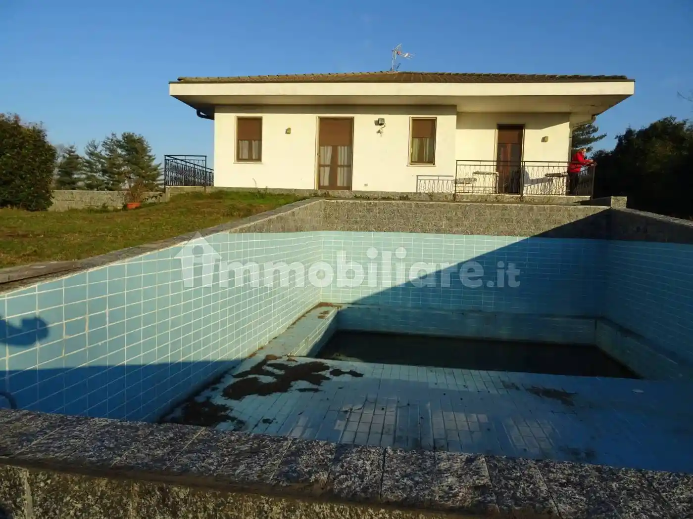 Villa in vendita a Cameri