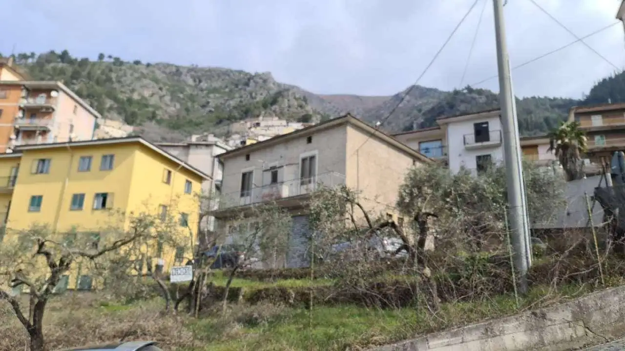 Casa indipendente in vendita a Sala Consilina