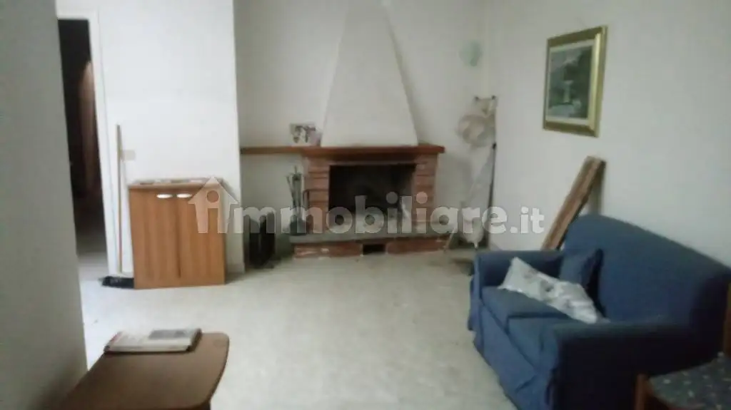 Casa indipendente in vendita a Marzano Appio