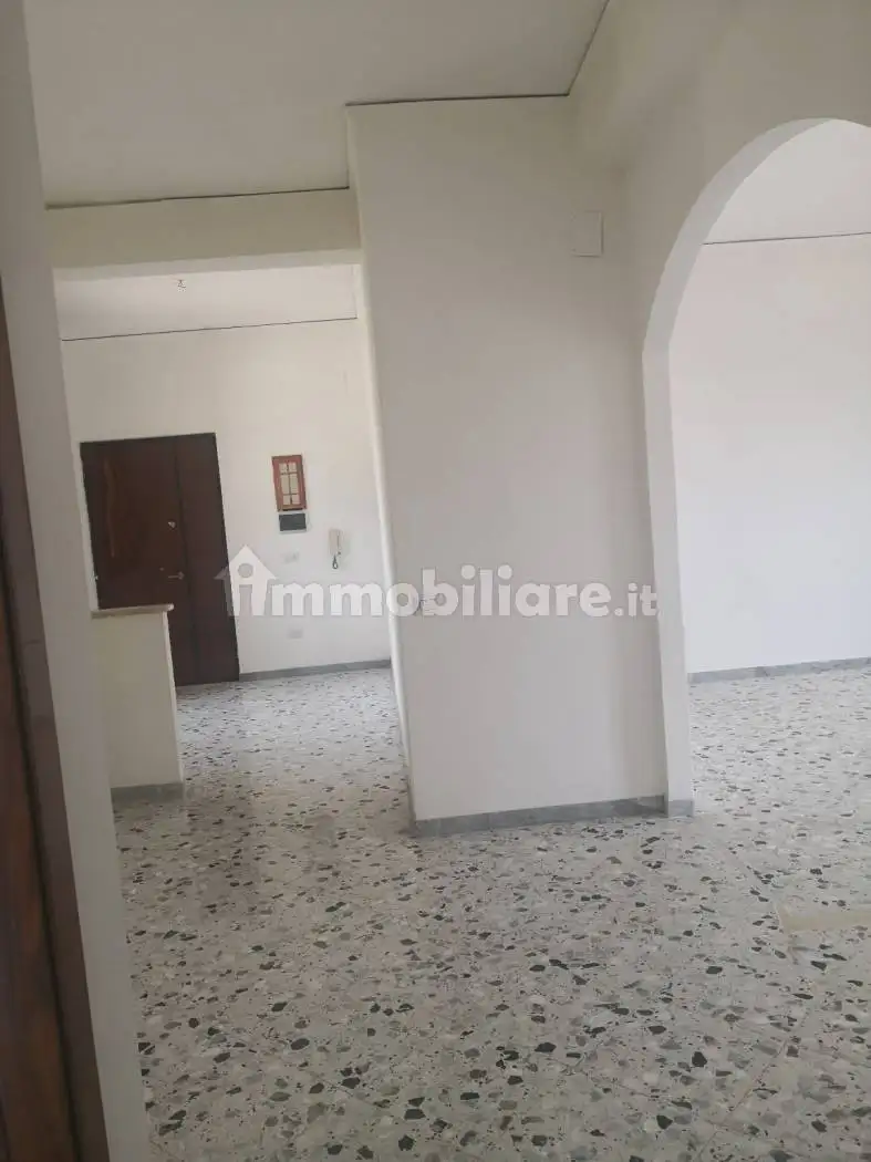 Appartamento in vendita a Battipaglia