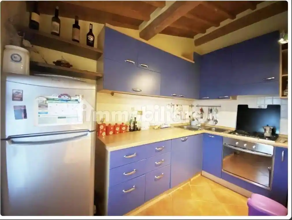 Appartamento in vendita a Cascina