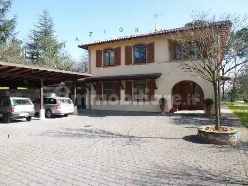 Villa in vendita a Barberino di Mugello