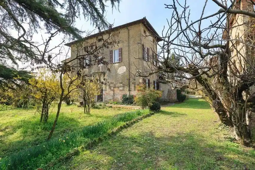 Rustico - Casale in vendita a Ziano Piacentino