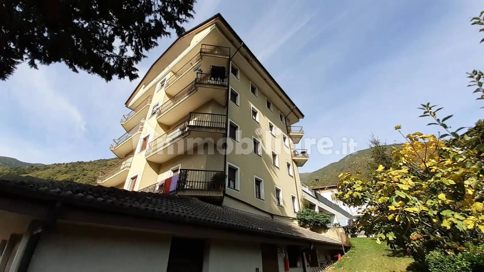 Appartamento piazza Ezio Vanoni 9, Centro, Bianzone - foto 2