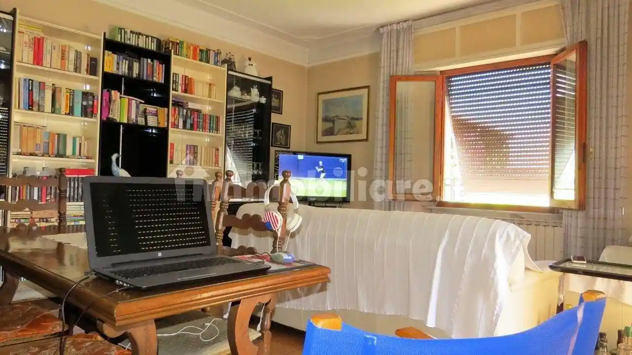 Appartamento in vendita a Massa