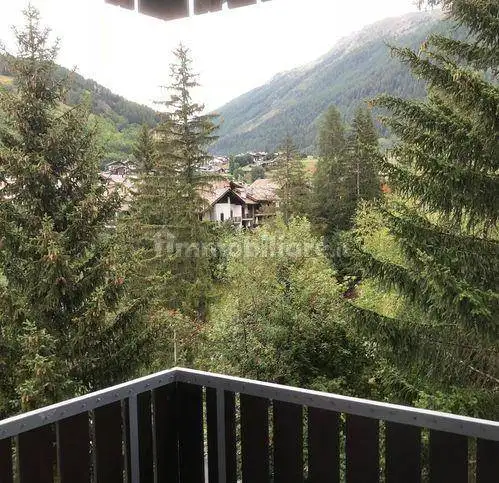 Appartamento in affitto a La Thuile