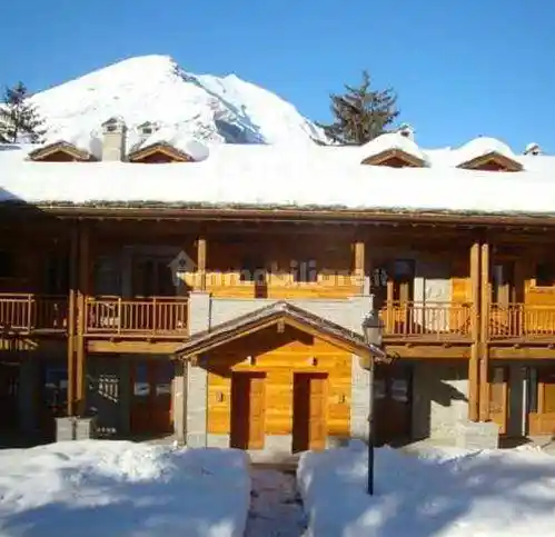 Appartamento in vendita a La Thuile