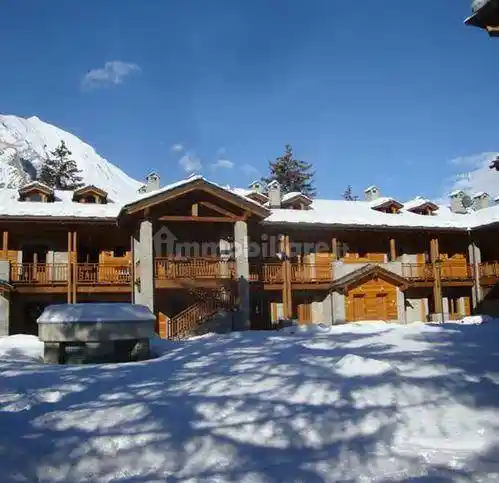 Appartamento in vendita a La Thuile