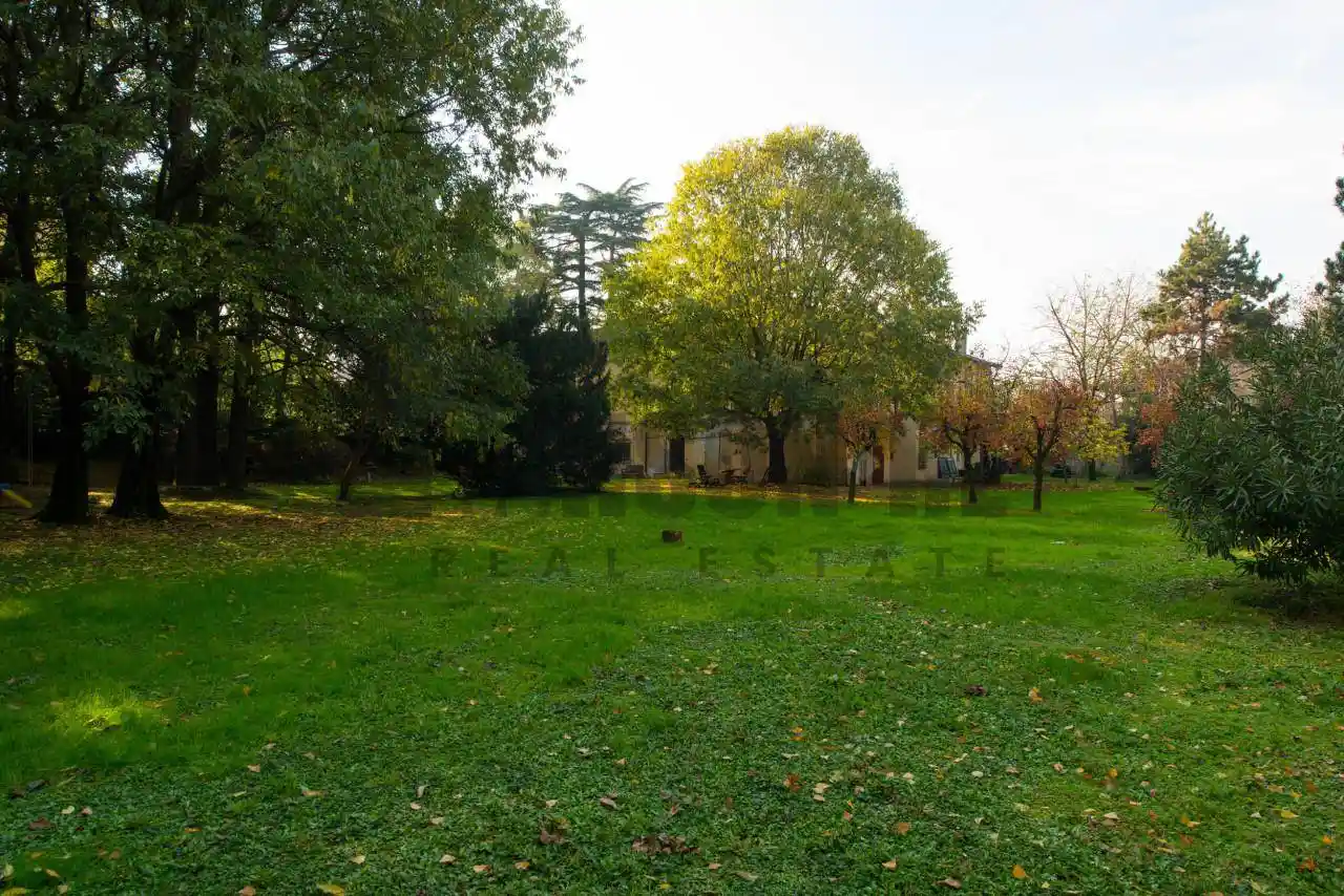 Villa in vendita a Brescia